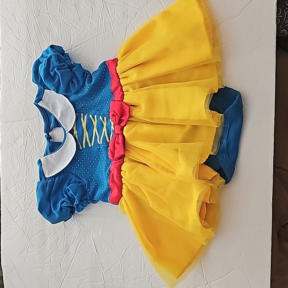 Disney Snow White baby costume Sz 12-18M